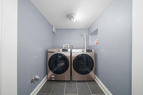 1237 N Central Ave, Chicago, IL 60651 photo 14
