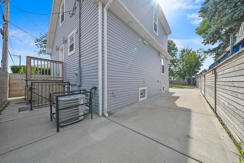 1237 N Central Ave, Chicago, IL 60651 photo 3