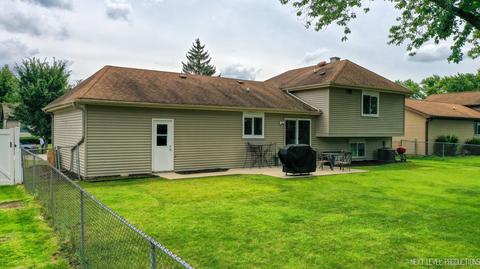 910 Molobay Ter, Bartlett, IL 60103 photo 26