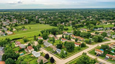 910 Molobay Ter, Bartlett, IL 60103 photo 22