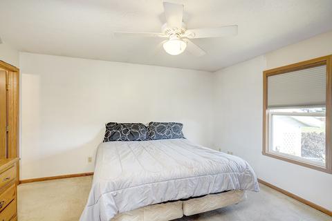 9810 Highstone Dr, Roscoe, IL 61073 photo 18