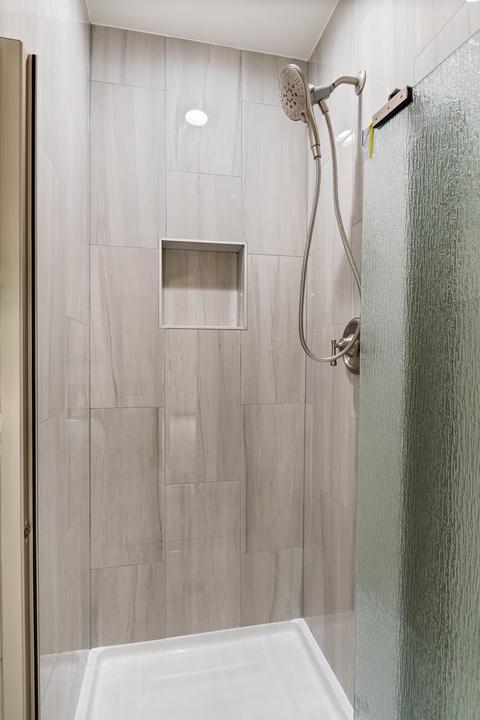 1451 Diamond Dr, Hoffman Estates, IL 60192 photo 23
