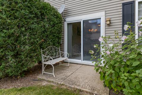 203 Durango Dr, Gilberts, IL 60136 photo 16