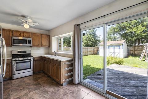 2560 Ridge Rd, Aurora, IL 60504 photo 5