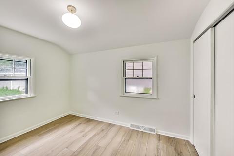 Undisclosed, Wheaton, IL 60187 photo 32