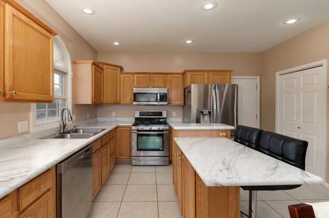 810 Eddy Rd, Bloomington, IL 61704 photo 21