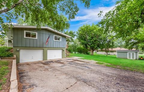 2007 Grandview Dr, Johnsburg, IL 60051 photo 5