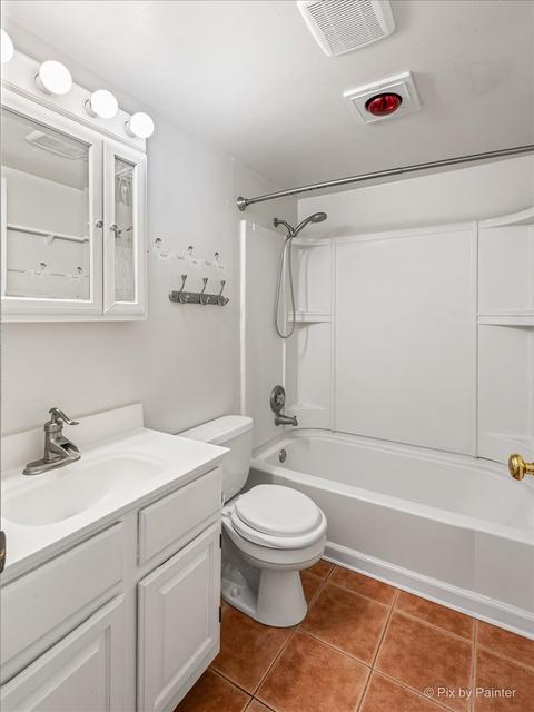 2007 Grandview Dr, Johnsburg, IL 60051 photo 27