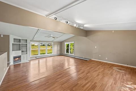 2007 Grandview Dr, Johnsburg, IL 60051 photo 17