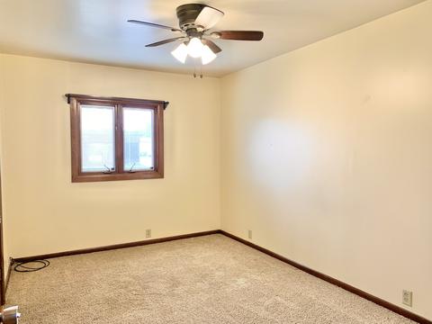 328 E Norris Dr, Ottawa, IL 61350 photo 13