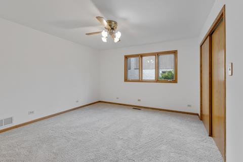 741 E Catalpa St, Addison, IL 60101 photo 12