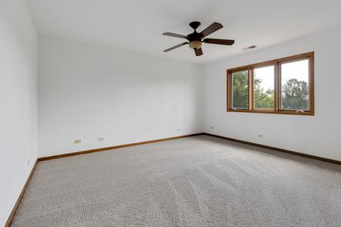 741 E Catalpa St, Addison, IL 60101 photo 20