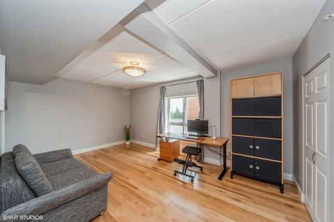 110 N Milwaukee Ave #403, Wheeling, IL 60090 photo 15