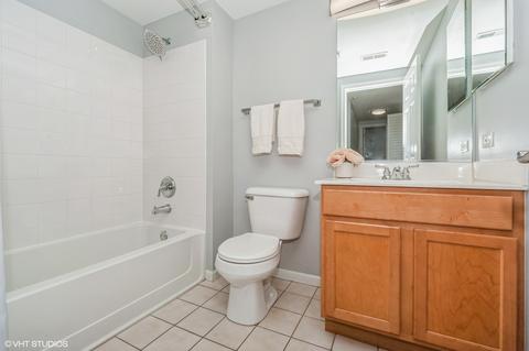 110 N Milwaukee Ave #403, Wheeling, IL 60090 photo 18