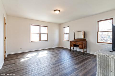766 S 4th Ave, Des Plaines, IL 60016 photo 5