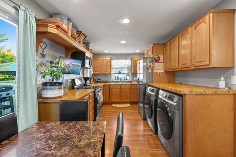 607 4th St, Harvard, IL 60033 photo 4