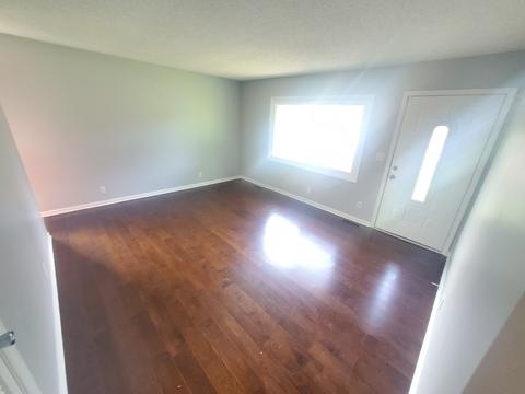 531 Konen Ave, Aurora, IL 60505 photo 2