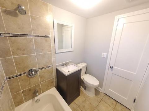 328 Eastern Ave, Aurora, IL 60505 photo 13