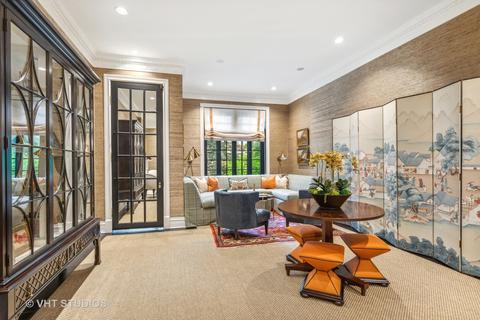 54 Elm St, Chicago, IL 60611 photo 3