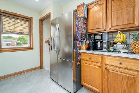 14320 Keystone Ave, Midlothian, IL 60445 photo 3
