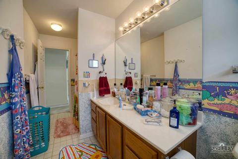 1452 Knotty Pine Dr, Elgin, IL 60123 photo 12