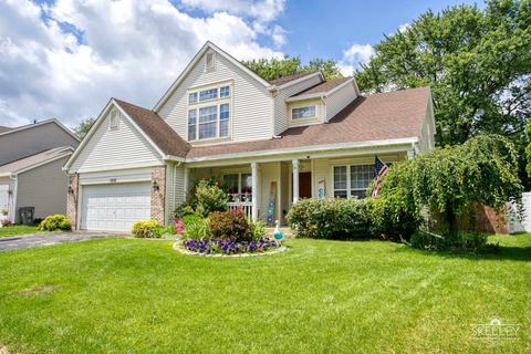 1452 Knotty Pine Dr, Elgin, IL 60123 photo 1