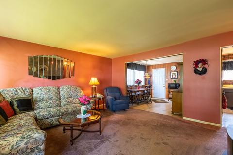 14420 Springfield Ave, Midlothian, IL 60445 photo 3