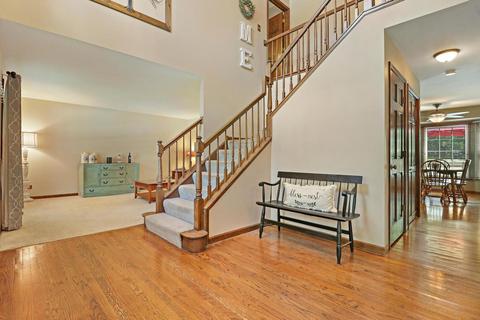 1321 Prairie Dr, Algonquin, IL 60102 photo 2