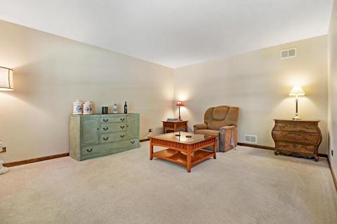 1321 Prairie Dr, Algonquin, IL 60102 photo 4