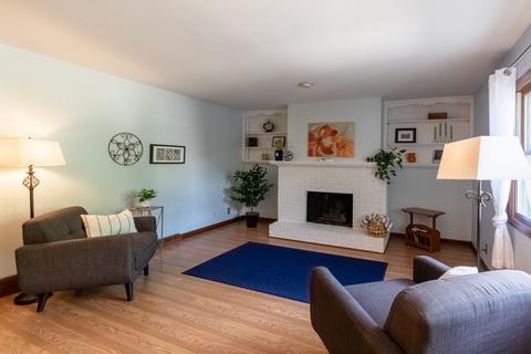 770 Audrey Ave, Aurora, IL 60505 photo 10