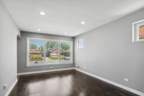 15414 Drexel Ave, Dolton, IL 60419 photo 2