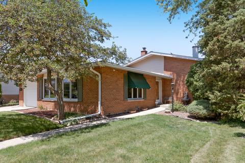 300 Springfield Ter, Des Plaines, IL 60018 photo 1