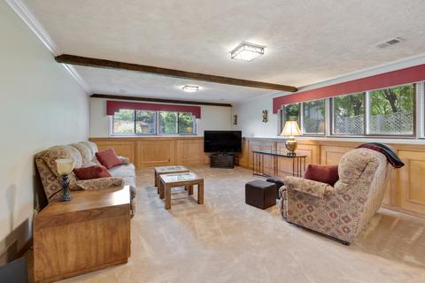 300 Springfield Ter, Des Plaines, IL 60018 photo 9
