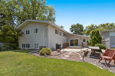 300 Springfield Ter, Des Plaines, IL 60018 photo 11