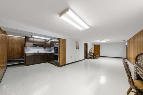 619 Jon Ln, Des Plaines, IL 60016 photo 13