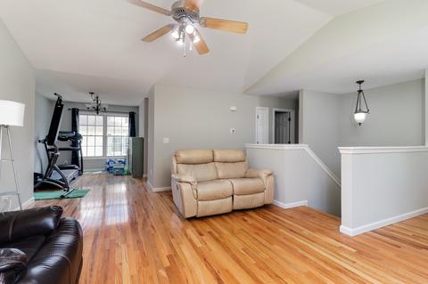 919 Bull St, Normal, IL 61761 photo 4