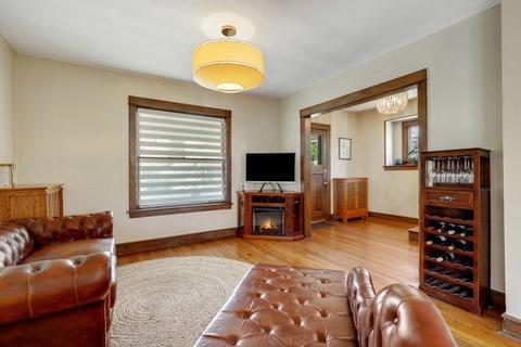 626 Beloit Ave, Forest Park, IL 60130 photo 4