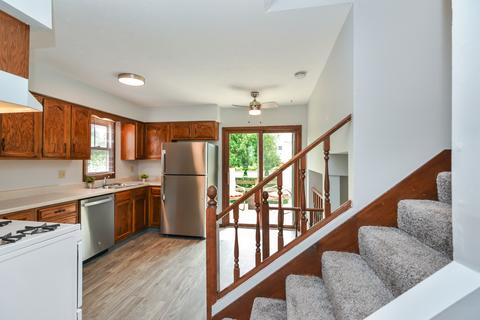 1403 Challis Dr, Bloomington, IL 61704 photo 7
