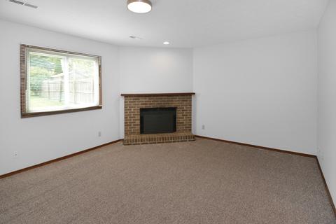 1403 Challis Dr, Bloomington, IL 61704 photo 46