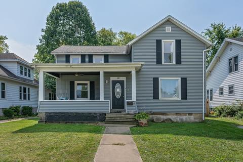207 E Ash St, Fairbury, IL 61739 photo 1