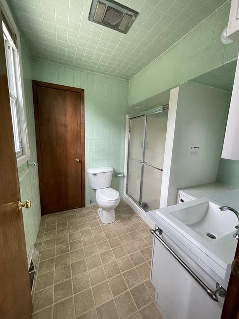 420 W 3rd St, Spring Valley, IL 61362 photo 8