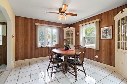 1525 W Bourbonnais St, Kankakee, IL 60901 photo 4