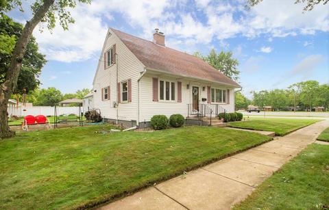 1525 W Bourbonnais St, Kankakee, IL 60901 photo 1