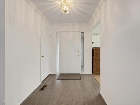 925 Wheaton Oaks Dr, Wheaton, IL 60187 photo 20