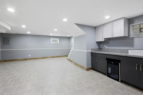 1553 E 93rd St, Chicago, IL 60619 photo 9