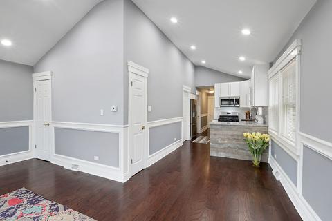 1553 E 93rd St, Chicago, IL 60619 photo 4