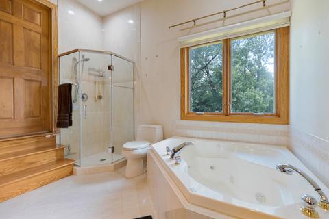 103 N Emerald Dr, Mchenry, IL 60051 photo 32