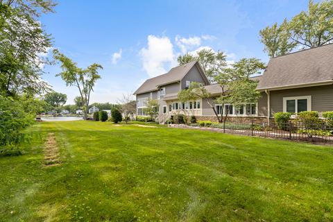 103 N Emerald Dr, Mchenry, IL 60051 photo 4