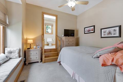 103 N Emerald Dr, Mchenry, IL 60051 photo 33