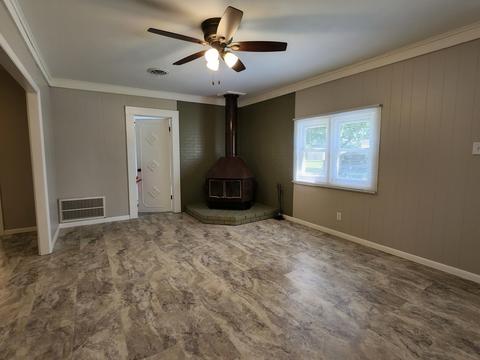 501 E Mill St, Chenoa, IL 61726 photo 10